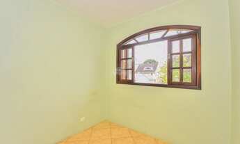 Imagem 2: Sobrado para venda possui 107 metros quadrados com 3 quartos em Portão - Curitiba - PR