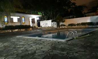 Imagem: CASARAO EM CANDEIAS possui 550m2 construído