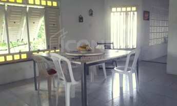 Imagem 7: Casa de Praia em rua Pública na Praia da Caueira