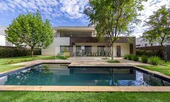 Imagem 6: More em uma linda casa em condomínio alto padrão com 360 m² com 3 suítes em Valinhos - SP