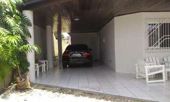 Imagem 5: Exc casa no Santa Isabel com 3 Q sendo 1 suítes financia