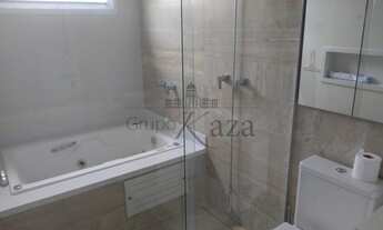 Imagem 5: Casa Alto padrão mobiliada, sala de cinema, jardim com paisagismo, ocupando dois terreno