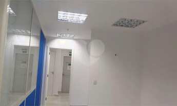 Imagem 7: Laje montada - 50m da Berrini!