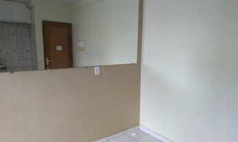 Imagem 5: Ideal samambaia no 3 andar escada bloco 25 peço caução