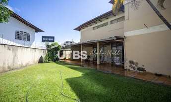 Imagem 7: Casa de vila sobrado para venda tem 292 metros quadrados com 4 quartos