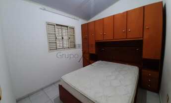 Imagem 3: Casa de condomínio sobrado para aluguel tem 252 metros quadrados com 5 quartos