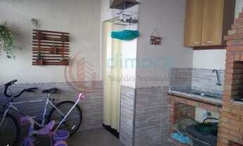 Imagem 2: Casa para Venda em Mogi das Cruzes, Vila Oliveira, 2 dormitórios, 1 suíte, 2 banheiros, 2