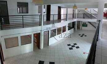 Imagem 3: Casa para aluguel possui 1500 metros quadrados com 17 quartos em Centro - São José dos Cam