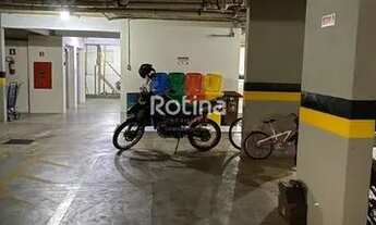 Imagem 2: Apartamento para aluguel, 3 quartos, 1 suíte, 2 vagas, Centro - Uberlândia/MG