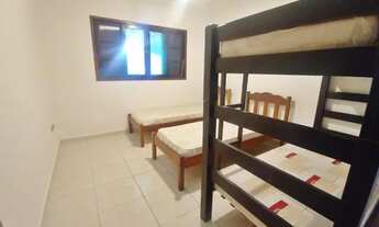 Imagem 4: Casa para venda possui 74 metros quadrados com 2 quartos em Ocian - Praia Grande - SP