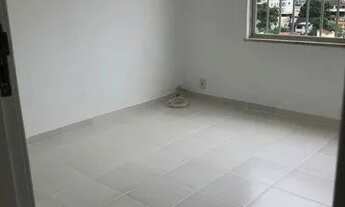 Imagem 4: Apartamento 2 quartos reformado em condomínio fechado - Aceita permuta!