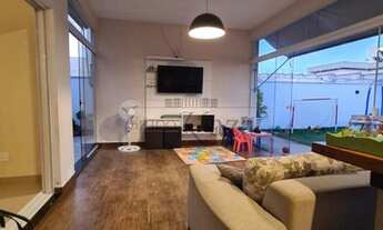 Imagem 3: Casa em Condomínio - 262m² - 3 Dormitórios