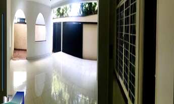 Imagem 2: RIBEIRÃO PRETO - Casa Padrão - JARDIM AMERICA