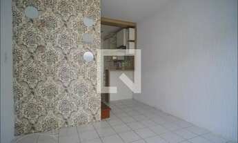 Imagem 2: Casa de Condomínio para Aluguel - Alto Petrópolis, 2 Quartos, 79 m2