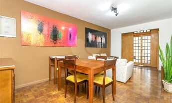 Imagem 4: Pinheiros perto do metrô