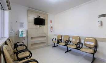 Imagem 2: Casa COMERCIAL para VENDA no bairro Centro em Jundiaí/SP, (hoje como Clínica) - AT 212m²