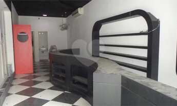 Imagem: MOBILIADO PRONTO PARA TRABALHAR, INDUSTRIAL