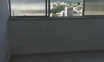 Imagem 7: Tijuca - 2 Quartos Vazio Vista Panorâmica Condomínio San Remo