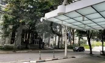 Imagem: Sala Comercial com 306 m² e 7 vagas de