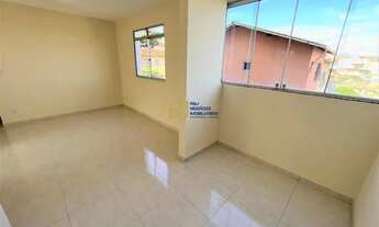 Imagem 7: Apartamento à Venda - 3 Quartos sendo 1 Suíte - 2 Vagas - 80m² - Bairro Heliópolis