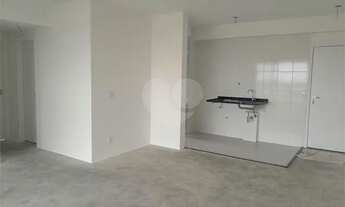 Imagem 7: Condomínio clube em prédio novo- excelente