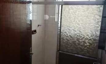 Imagem 2: Casa para aluguel com 190 metros quadrados com 3 quartos em Vila Martinez - Jacareí - SP