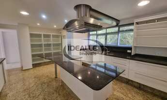 Imagem 3: Casa em Condomínio com 4 quartos para alugar por R$ 17000.00, 437.00 m2 - SANTA FELICIDADE