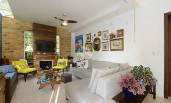 Imagem 3: Casa de condomínio para venda com 279 metros quadrados com 4 quartos