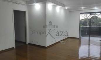 Imagem: Apartamento - Vila Adyana - Condomínio