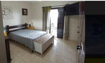 Imagem 2: Casa - Terras de São João - 2 Dormitórios - 150m² - Jacareí/SP