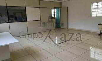 Imagem 5: Ponto comercial/Loja/Box para aluguel e venda possui 238 metros quadrados