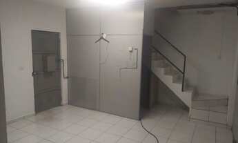 Imagem 7: Galpão/Depósito/Armazém para aluguel tem 300 metros quadrados com 6 quartos