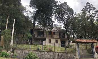 Imagem 3: CASA COM 3 DORMITÓRIOS À VENDA, 239 M² POR R$ 1.600.000 - VILA MAGGI - CANELA/RS