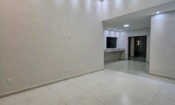 Imagem 6: Casa Moderna em Pouso Alegre com Alto Padrão de Acabamento e Excelente Localização