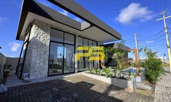 Imagem 2: Casa à Venda em condomínio Fechado