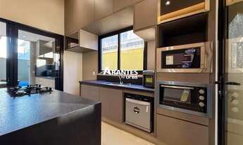 Imagem 5: Casa em Condomínio com 215m², 4 Suítes à venda no Splêndido