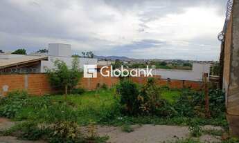 Imagem 3: Terreno Residencial de 360 m² em Montes Claros (Bairro Guarujá) Financiamento Disponível