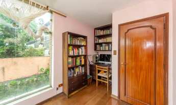 Imagem 2: Casa para venda em City América com 4 quartos, sendo 1 suíte , 248m²