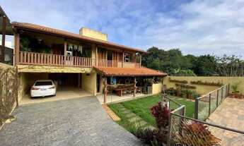 Imagem 2: Casa à venda, no Bairro Fazenda Santo Antônio, São José-SC, com 3 quartos, sendo 1 suíte