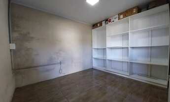 Imagem 7: Excelente Pavilhão para localização com 1300m² com 8 m de pé direito,em ótima localização