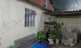 Imagem: Venda duas casas no coração da vila são