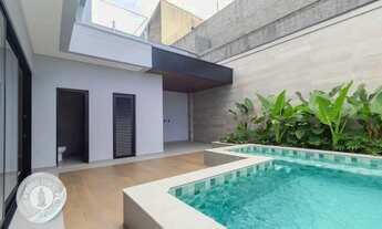 Imagem 6: Casa de Alto padrão com 3 suítes no Bairro Escola Agrícola