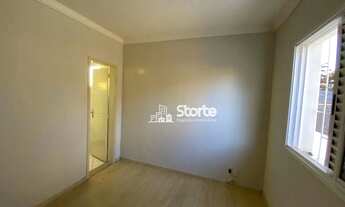 Imagem 6: Casa estilo sobrado com 4 dormitórios à venda, 266m² por R$ 950.000 - Centro (Fundinho)