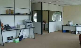 Imagem 2: Prédio Comercial com Galpão para Locação e Venda - Vila Amália (Zona Norte