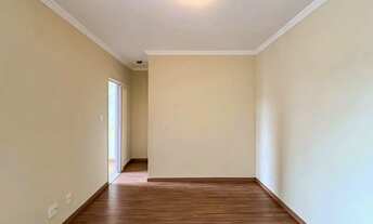 Imagem 4: Prático quarto e sala na região central para locação e venda