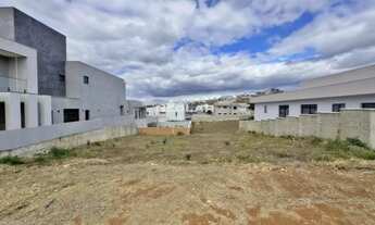 Imagem 2: Lote em Condomínio Fechado para Venda em Vespasiano, Gran Park