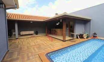 Imagem: Casa à Venda de 03 Quartos sendo 01 Suíte