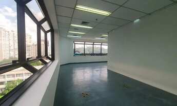 Imagem 5: Conjunto comercial próximo ao Parque da Àgua Branca