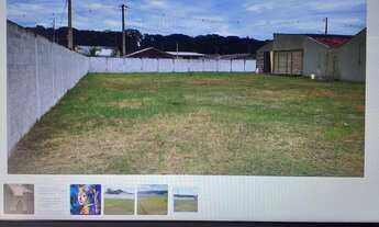 Imagem: Terreno esquina atrás prefeitura praia