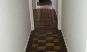 Imagem 7: Porto Alegre - Apartamento Padrão - Partenon